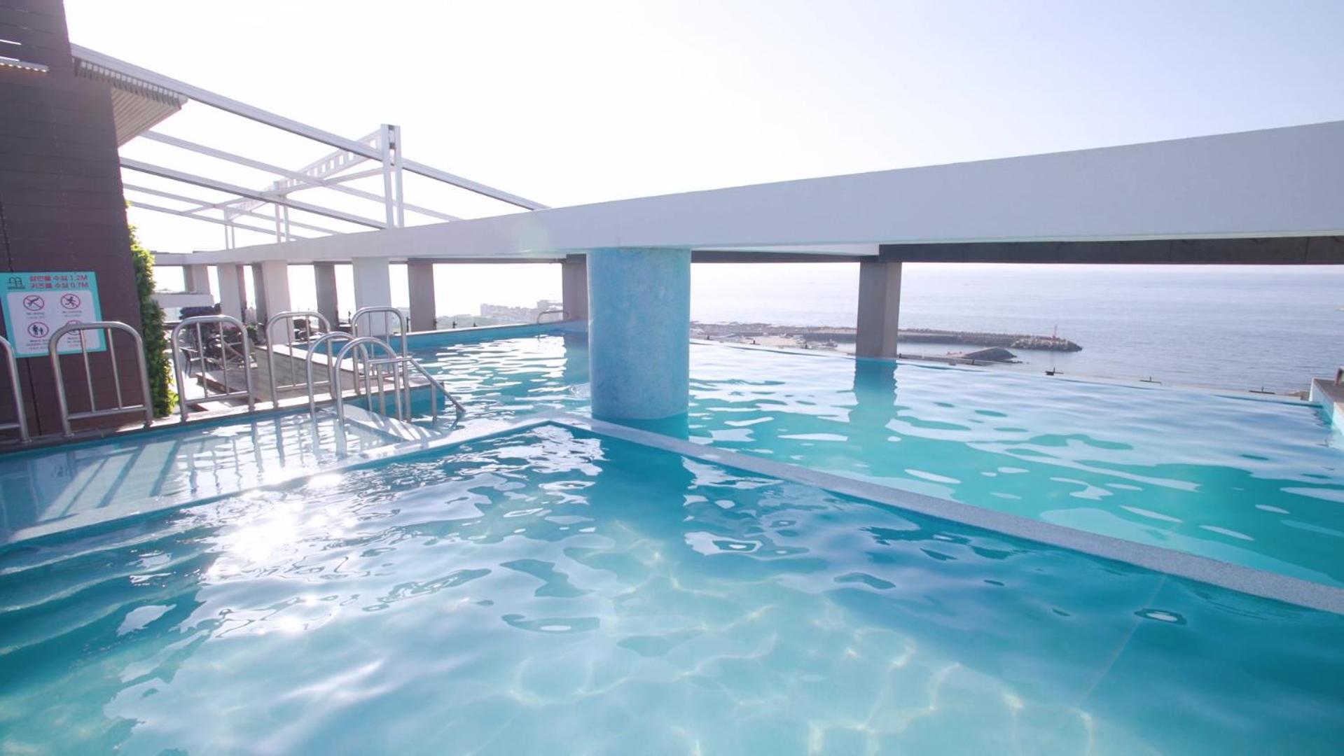Grabel Hotel Jeju Exterior foto